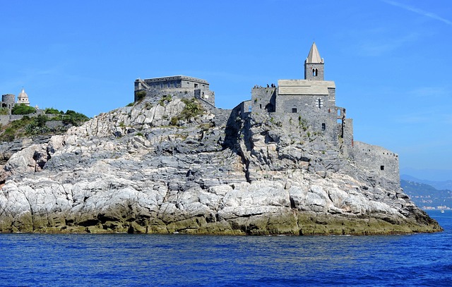 Porto Venere castello sul mare