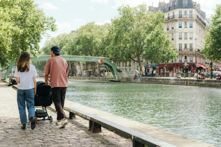 earful tower 10eme paris 5043 2