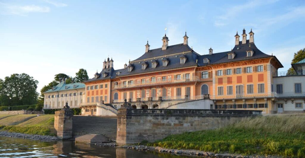 20 idee di crociere fluviali in Europa: viaggi slow tra paesaggi mutevoli e rilassanti Crociera sull Elba germania