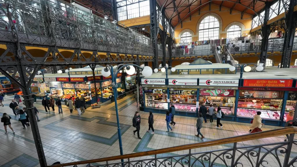 Budapest, Ungheria: La Guida di Viaggio Definitiva Mercato centrale Budapest