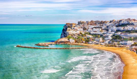 Pasqua nel Gargano: Itinerario di 4 giorni tra i borghi più belli peschici vedute delle spiagge