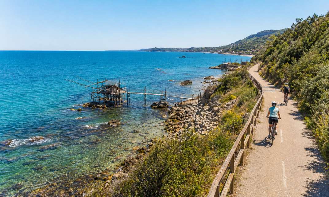 costa dei trabocchi in bici